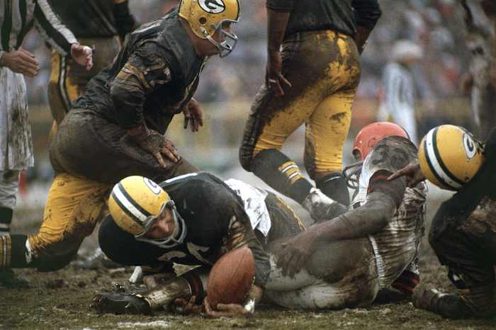 1966-Ray-Nitschke-Jim-Brown-080060747.jpg
